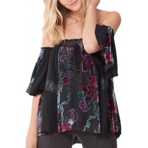 HALE BOB | Floral Embroidered Off-the-Shoulder size XS
